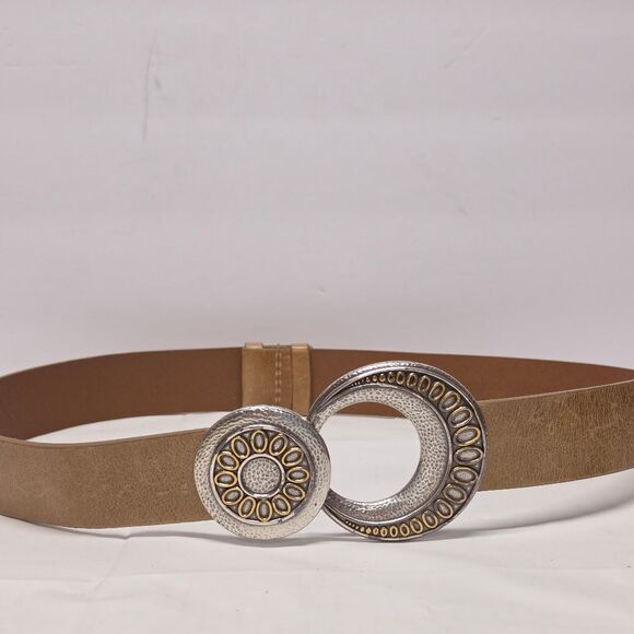 Coldwater Creek Celestial Round moon HOOK belt Tan Distressed Leather S/M Boho main image 8